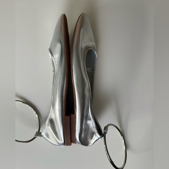 Jeffrey Campbell Tippy Ballet Flats Silver 8.5 - Picture 5 of 10